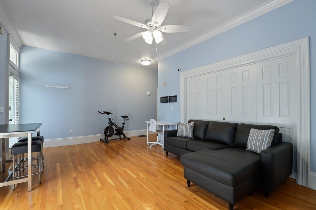 7 Florence Street, Unit 1 Cambridge, MA 02139 - Photo 5 of 18