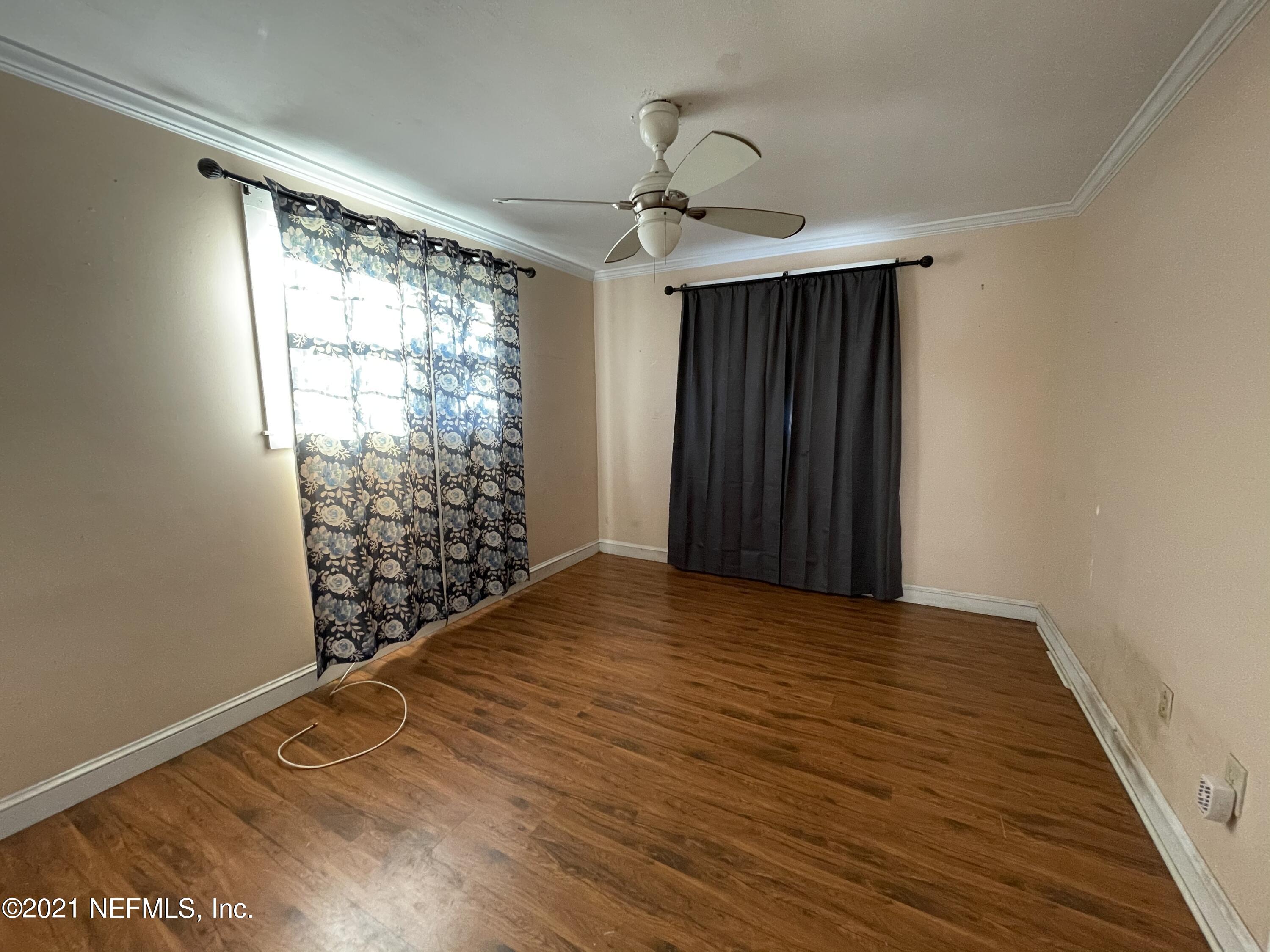 274 Swan Lake Road Melrose, FL 32666 - Photo 7 of 13 C94556E0-0A68-474C-98E6-8231C59F86A6