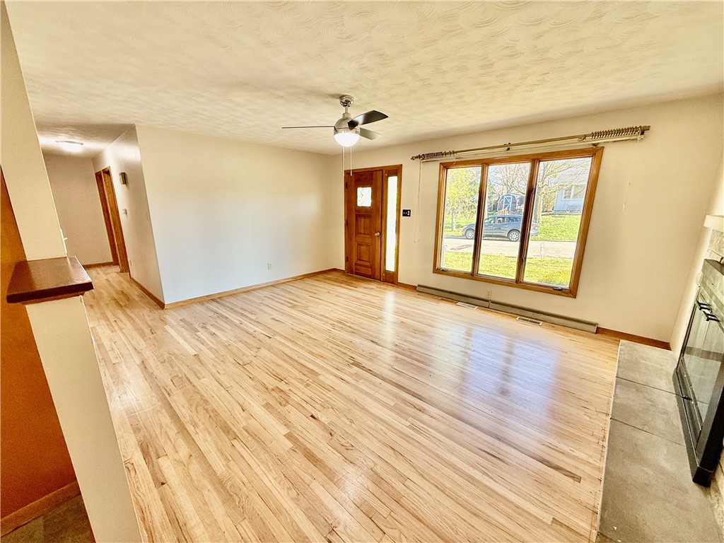 66 Sandcreek Drive Decatur, IL 62521 - Photo 3 of 30 Gallery Image 3