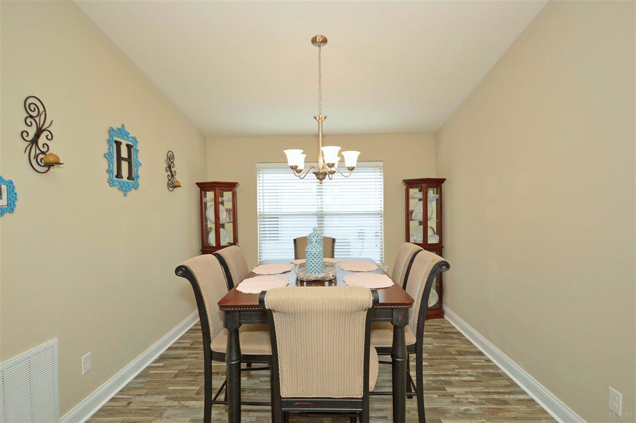 552 Edith Lane Pensacola, FL 32534 - Photo 13 of 36