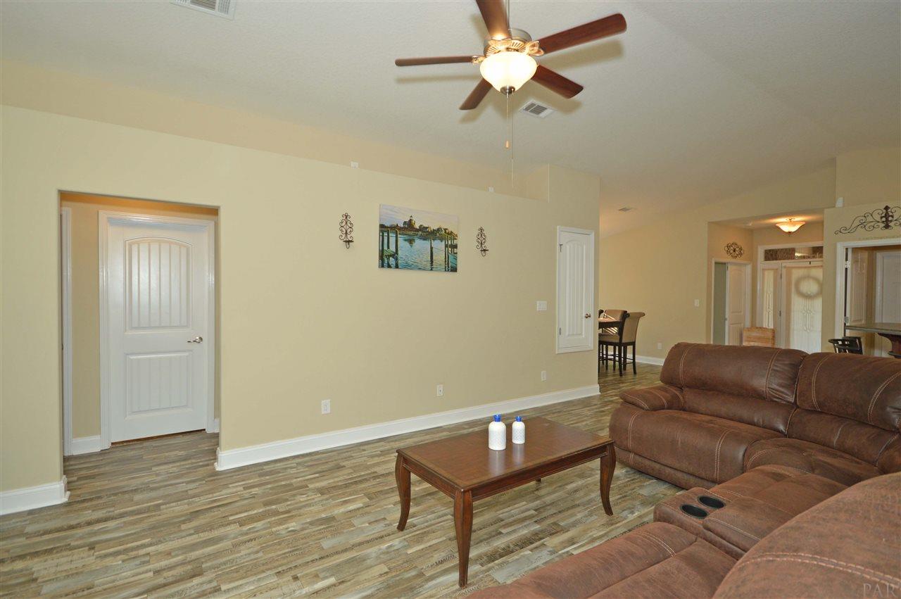 552 Edith Lane Pensacola, FL 32534 - Photo 16 of 36