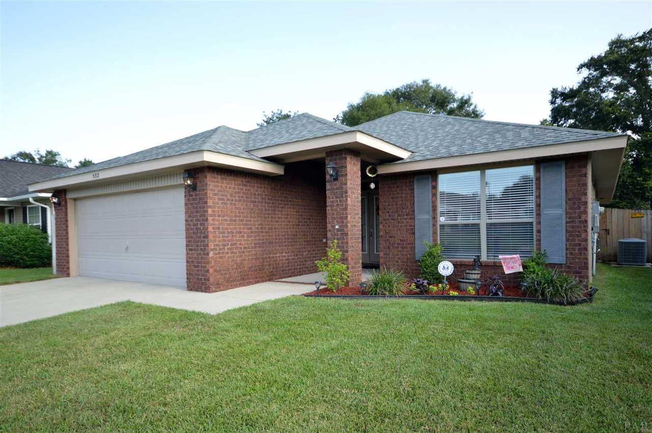 552 Edith Lane Pensacola, FL 32534 - Photo 2 of 36