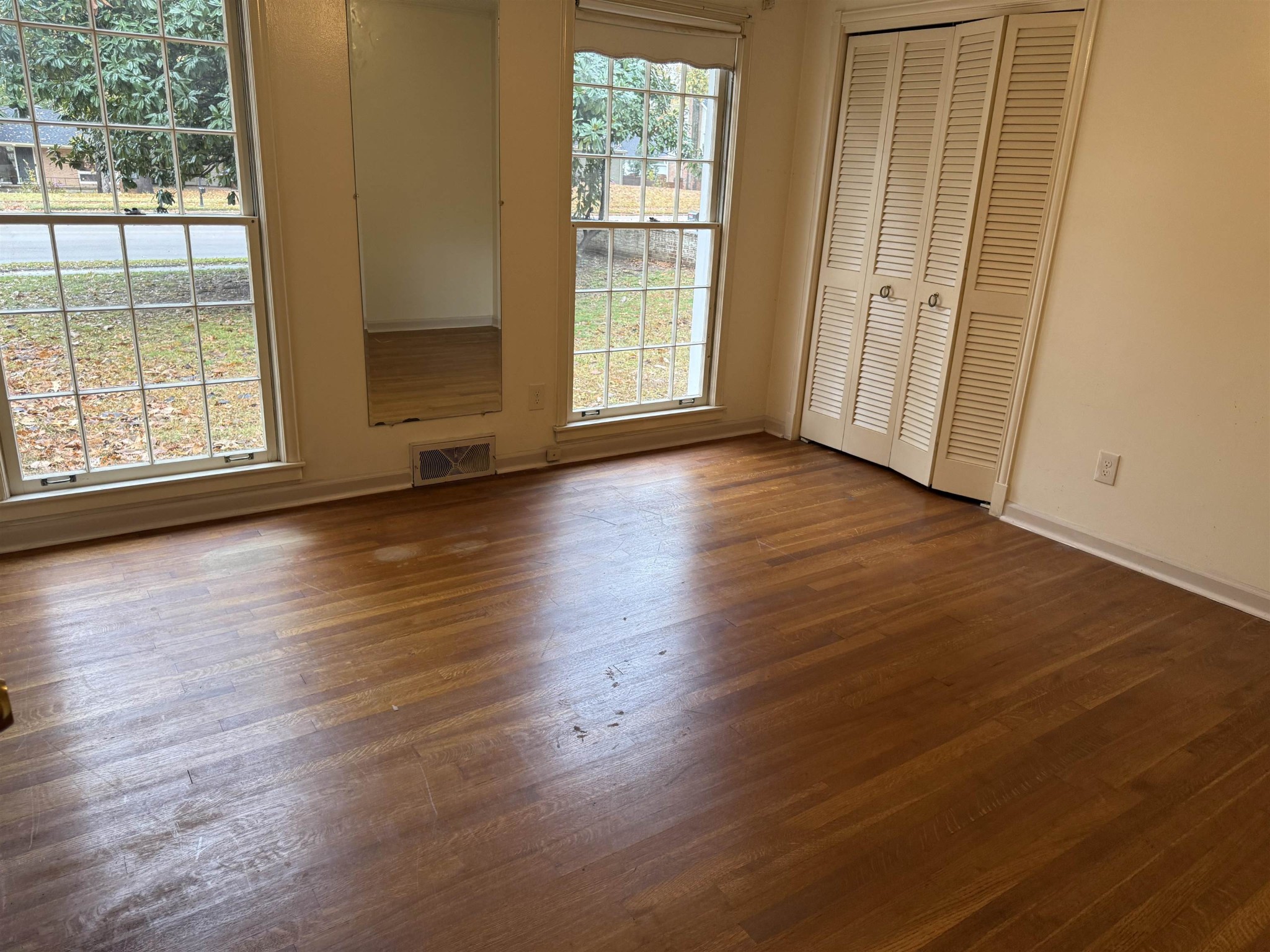 5575 Walnut Grove Road Memphis, TN 38120 - Photo 29 of 38 Gallery Image 29