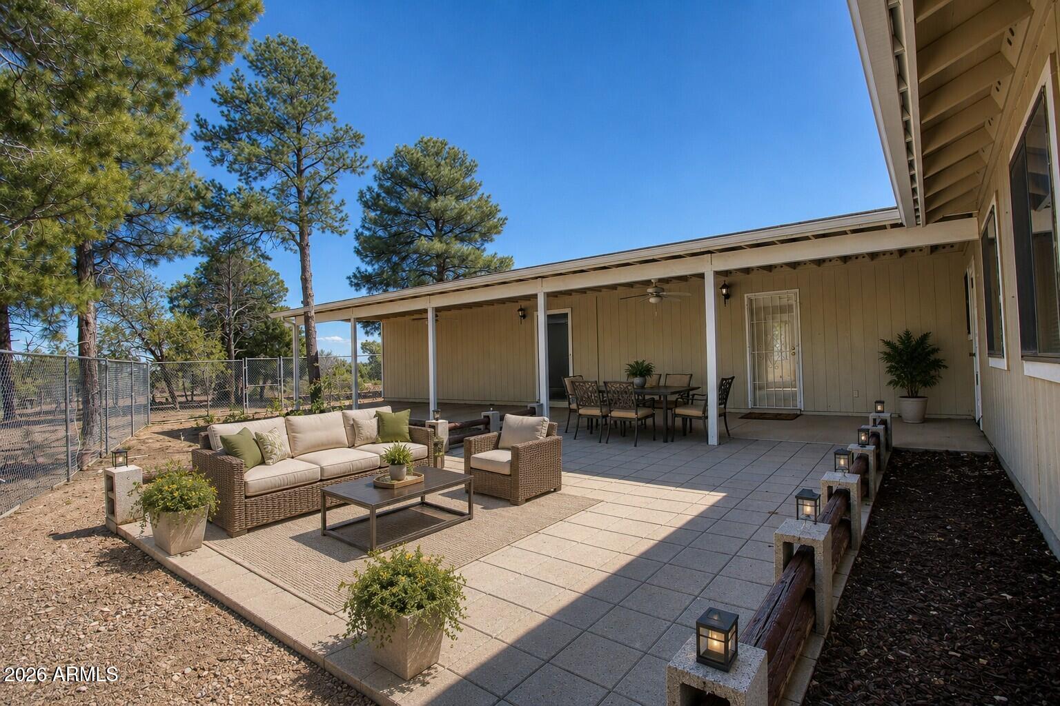 949 Geronimo Lane Show Low, AZ 85901 - Photo 34 of 46