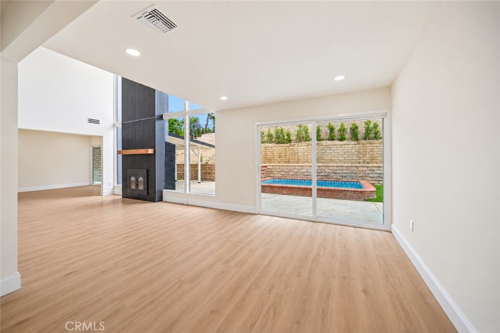 19259 Ludlow Street Porter Ranch, CA 91326 - Photo 14 of 71 Gallery Image 14