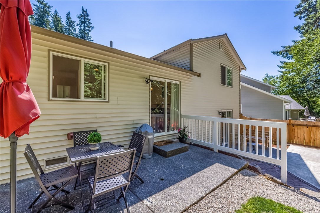 21006 25th Drive Southeast Bothell, WA 98021 - Photo 13 of 33