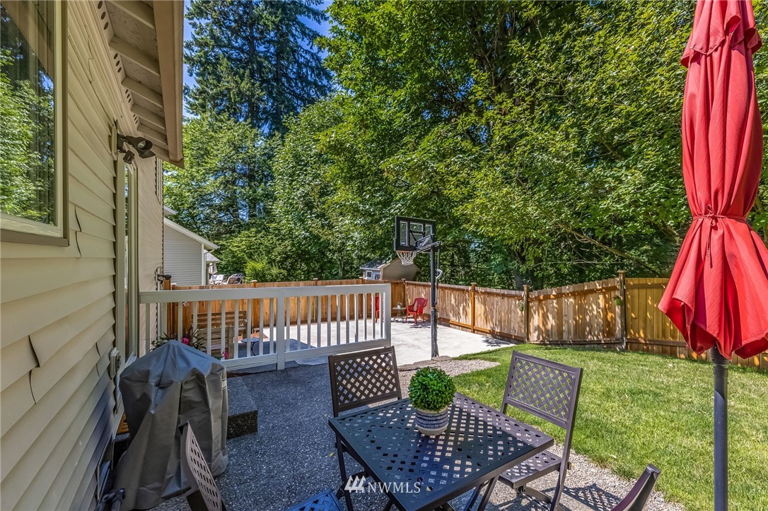 21006 25th Drive Southeast Bothell, WA 98021 - Photo 15 of 33