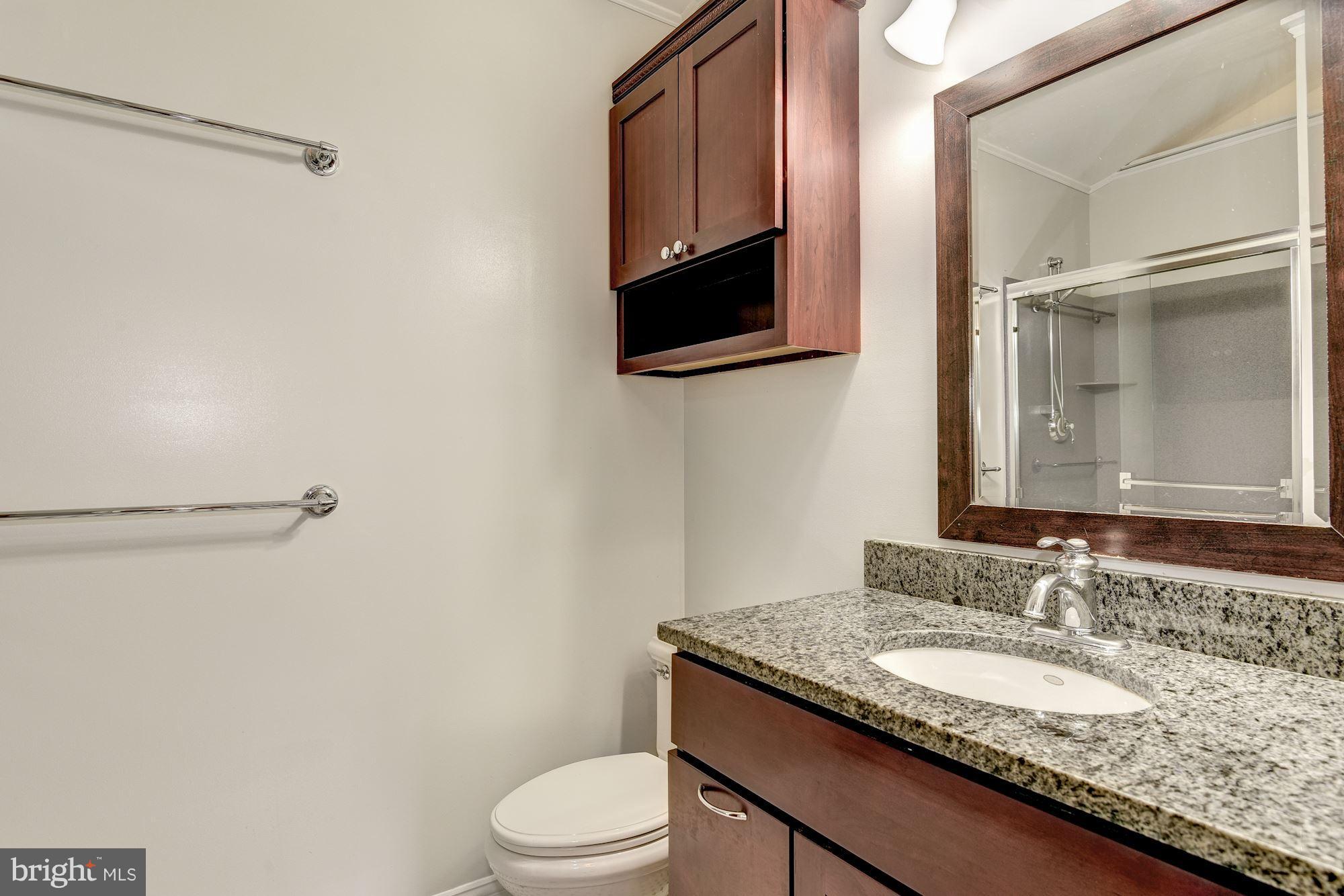 7729 Schelhorn Road Alexandria, VA 22306 - Photo 14 of 30 Attached Master Bath