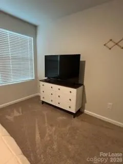 a view of livingroom with furniture