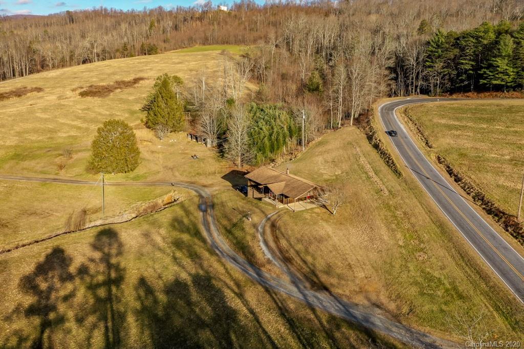 859 Summer Road Hendersonville, NC 28792 - Photo 1 of 32 Gallery Image 1