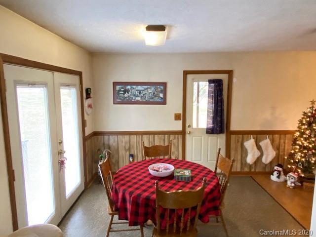 859 Summer Road Hendersonville, NC 28792 - Photo 18 of 32 Gallery Image 18