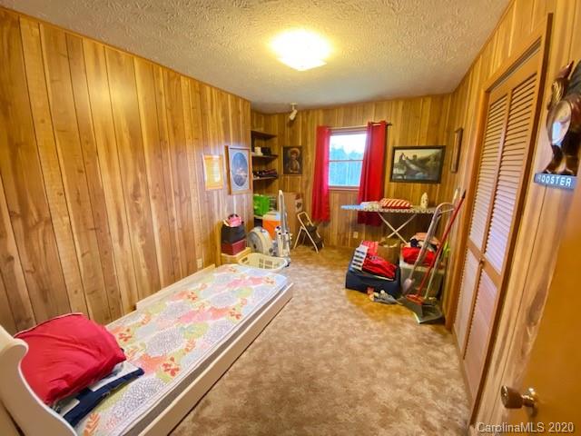 859 Summer Road Hendersonville, NC 28792 - Photo 19 of 32 Gallery Image 19