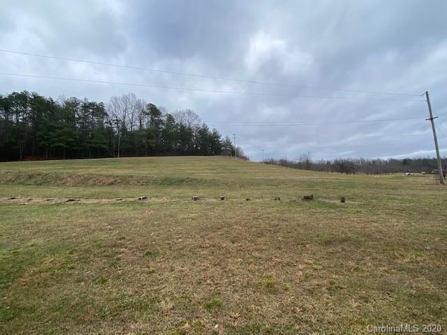 859 Summer Road Hendersonville, NC 28792 - Photo 3 of 32 Gallery Image 3