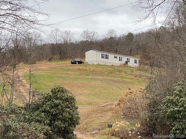 859 Summer Road Hendersonville, NC 28792 - Photo 9 of 32 Gallery Image 9