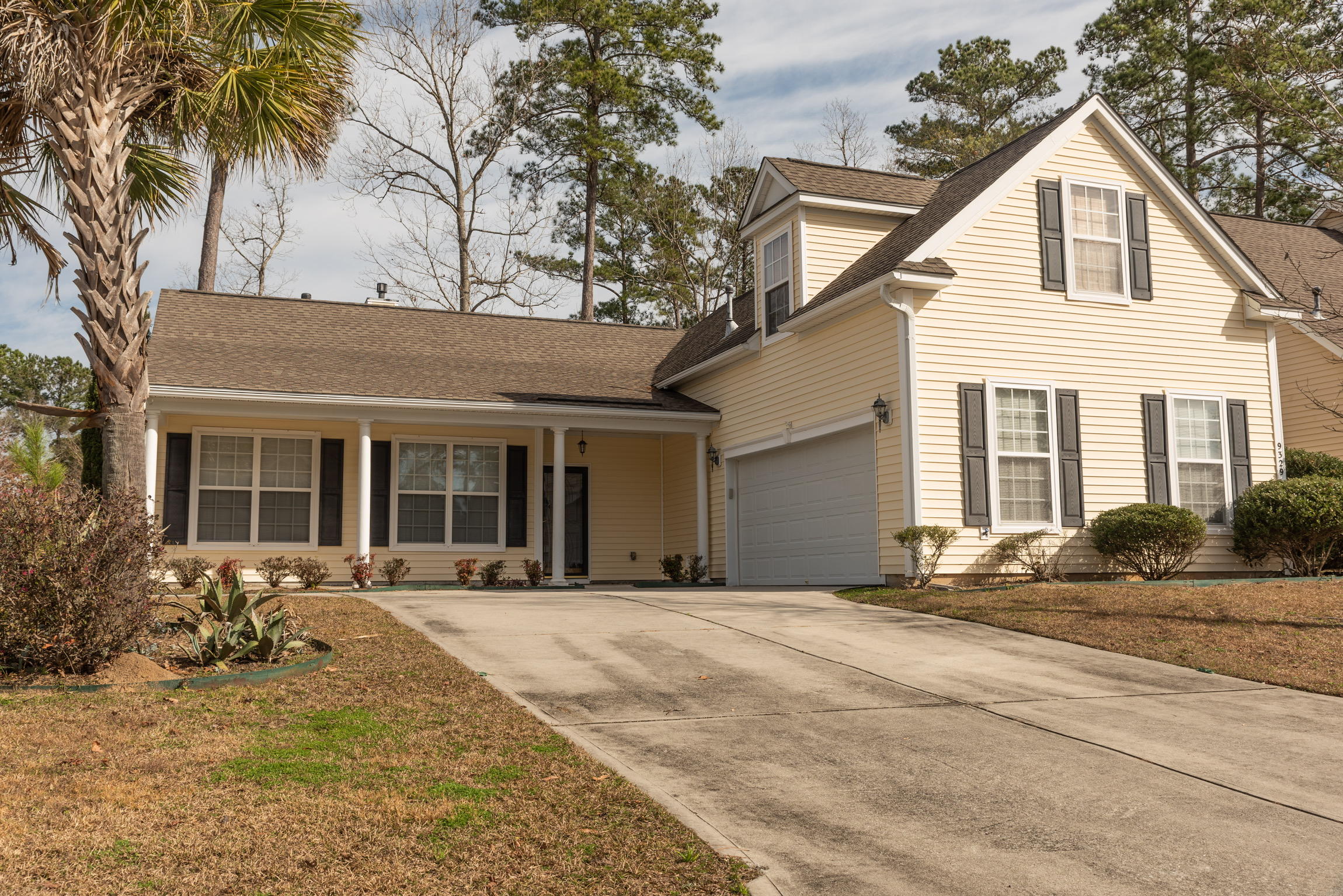 9329 Ayscough Road Summerville, SC 29485 - Photo 1 of 41 C3E7AA04-5669-470B-BFAA-5A104423D142