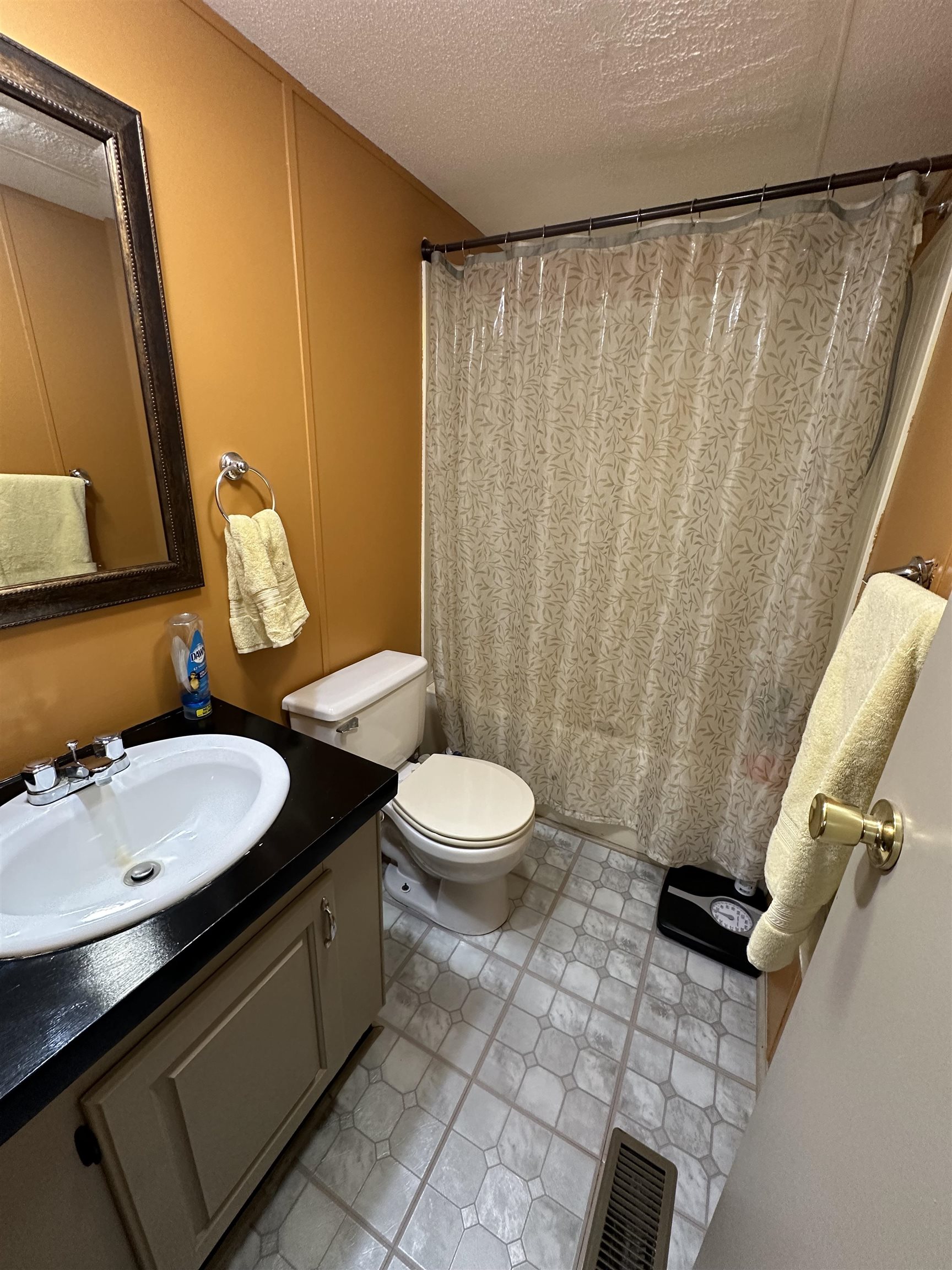 1474 Highway 5 Putney, VT 05346 - Photo 12 of 19