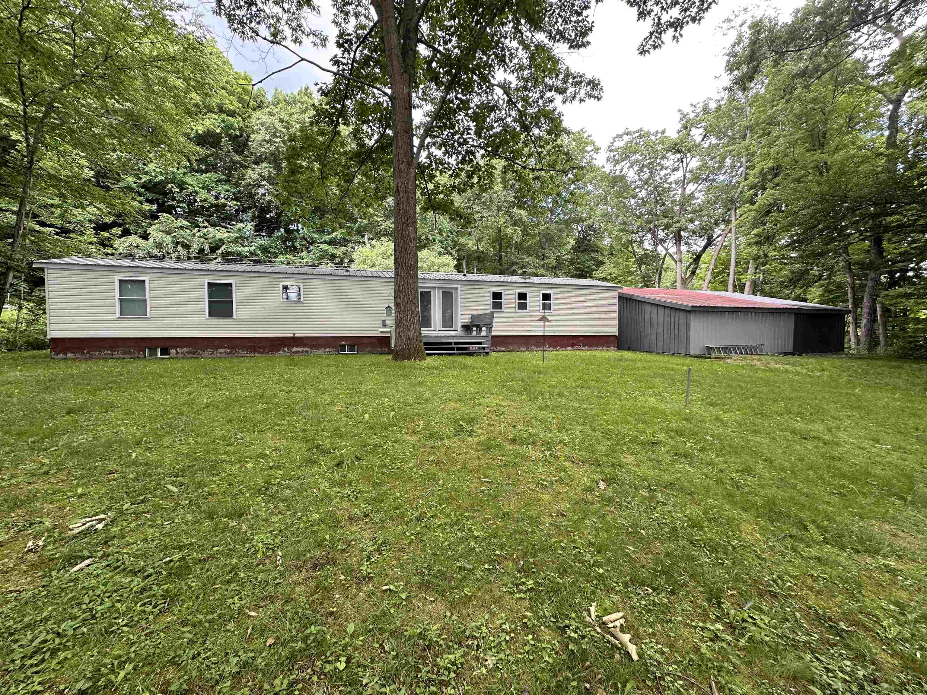 1474 Highway 5 Putney, VT 05346 - Photo 2 of 19