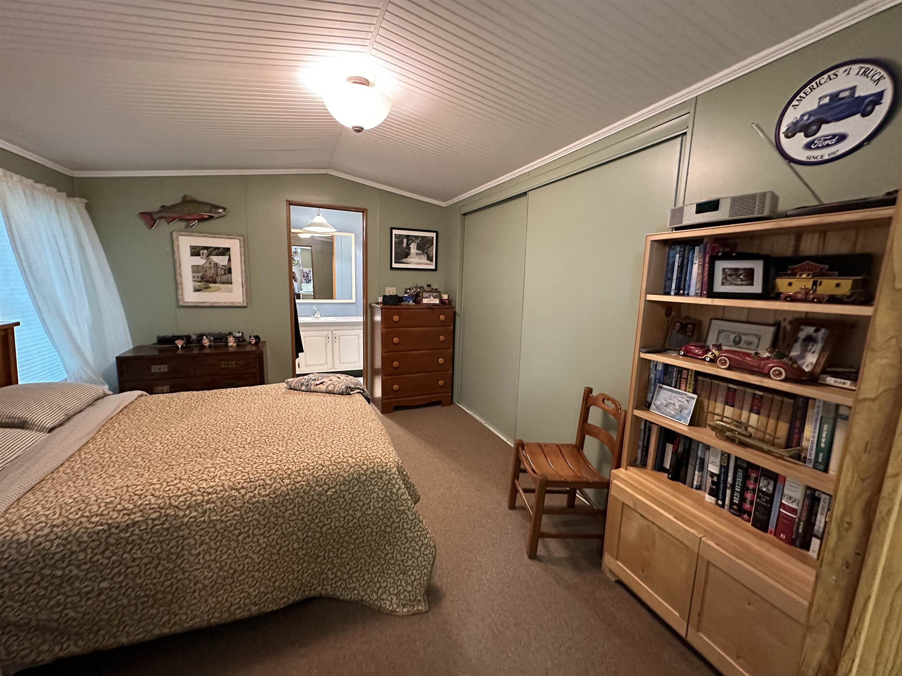 1474 Highway 5 Putney, VT 05346 - Photo 8 of 19