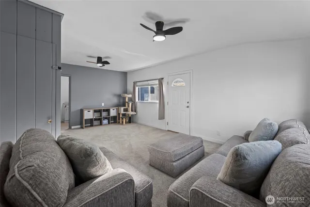 $424,900 | 8809 Meadow Road Southwest, Lakewood, WA 98499