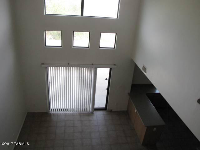 4190 North Fortune Loop Tucson, AZ 85719 - Photo 3 of 22