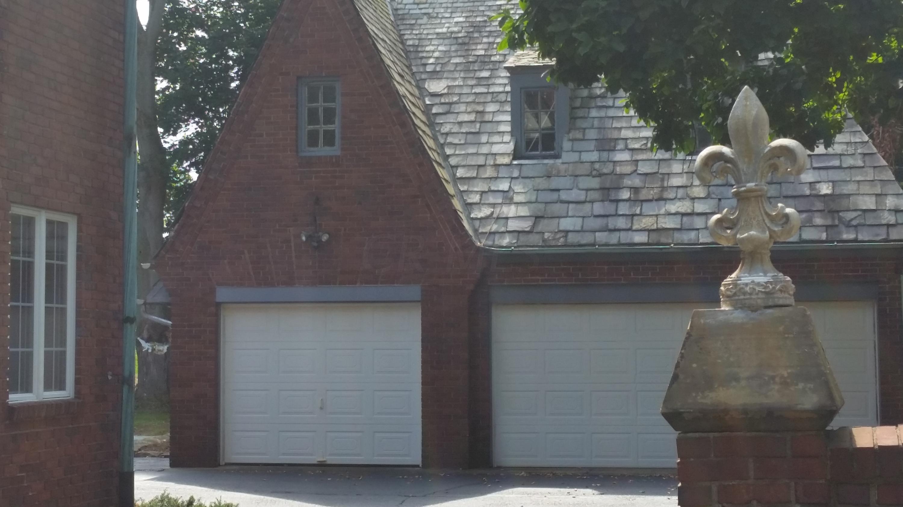 905 Cambridge Road Coshocton, OH 43812 - Photo 2 of 55