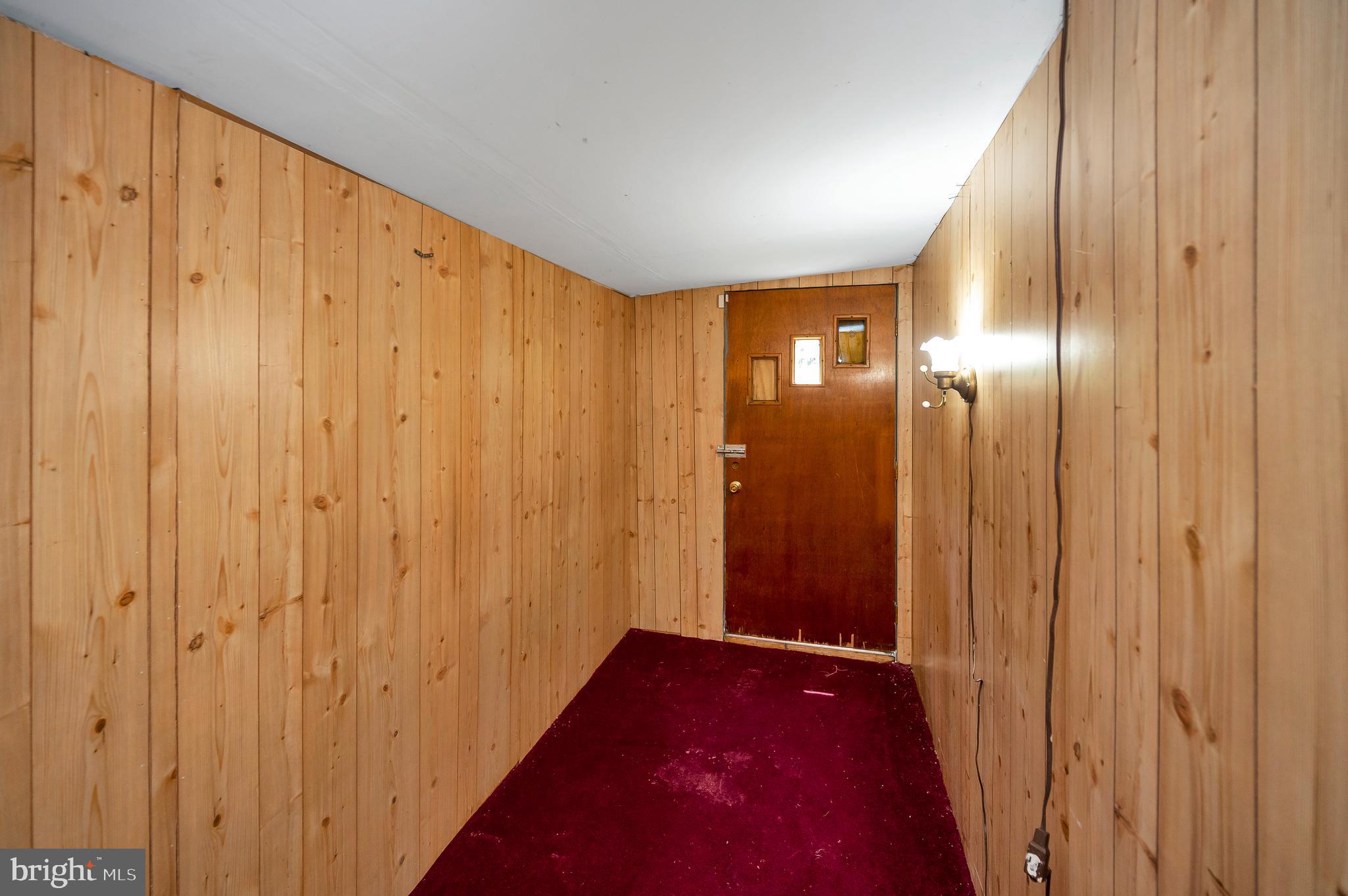 33080 Jackson Loop Locust Grove, VA 22508 - Photo 18 of 44 Mud room