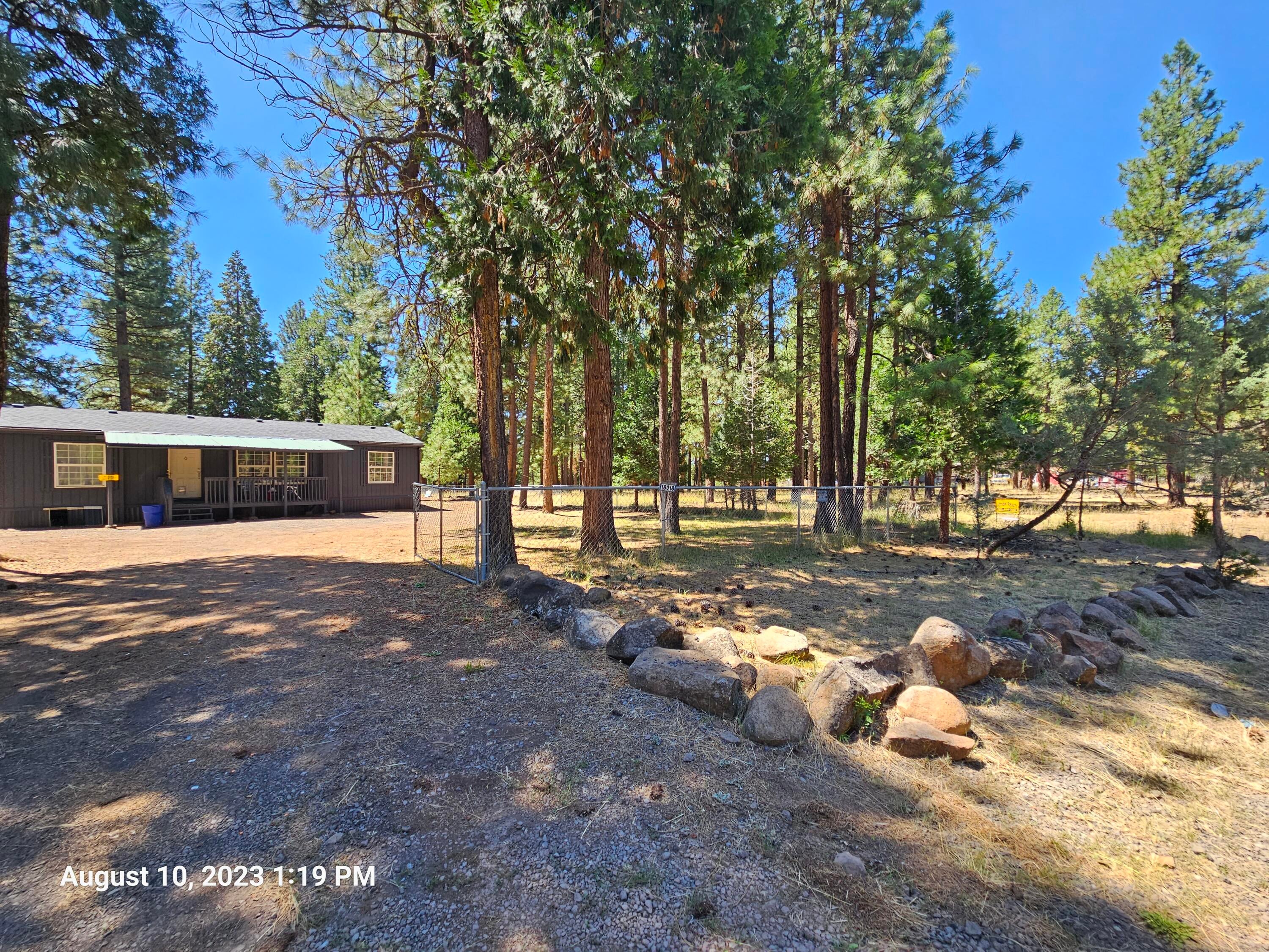 18018 Freight Rd Lane Klamath Falls, OR 97601 - Photo 3 of 33 20230810_131932