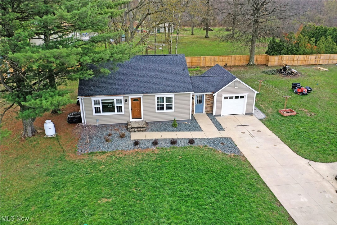 3033 South Lipkey Road North Jackson, OH 44451 - Photo 5 of 48 Gallery Image 5