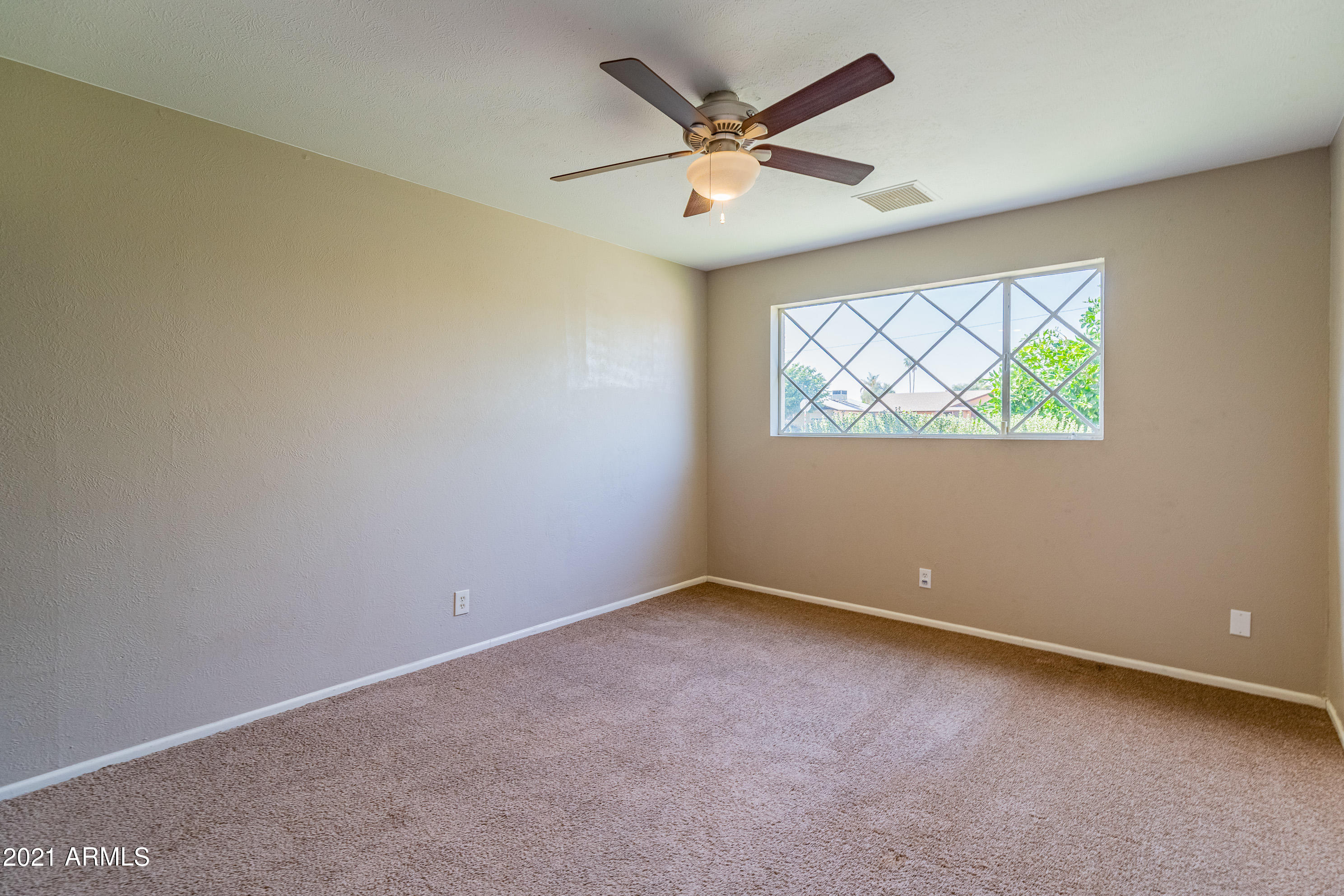 3036 West Cactus Road Phoenix, AZ 85029 - Photo 13 of 20 Bedroom2