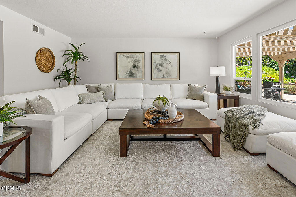 1538 San Rafael Way Camarillo, CA 93012 - Photo 13 of 58