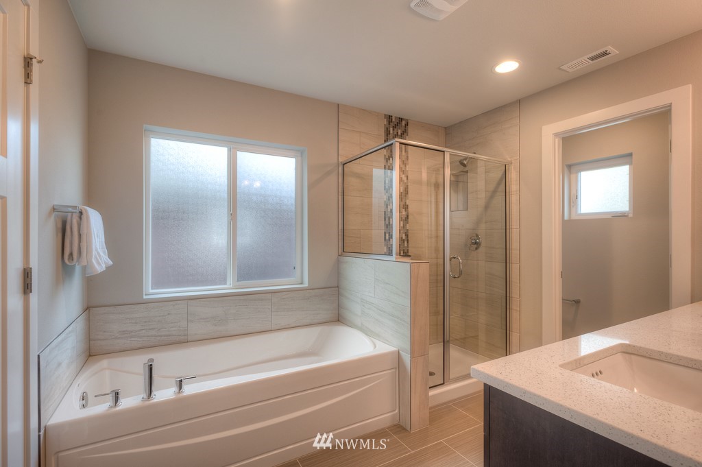 17530 3rd Avenue Southeast, Unit 52 Bothell, WA 98012 - Photo 22 of 25