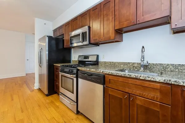 $2,875 | 809-815 22nd Street, Unit 704, Union City, NJ 07087