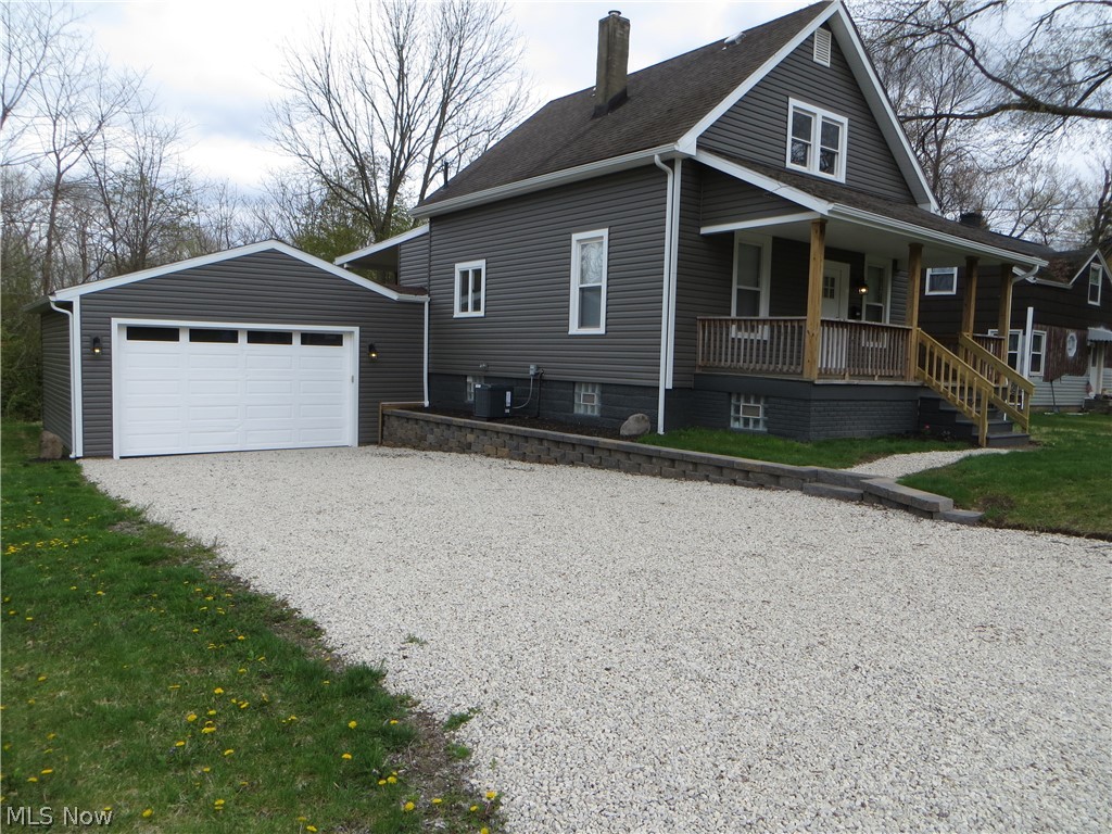 1102 Terrace Avenue Northwest Canton, OH 44708 - Photo 2 of 25 Gallery Image 2