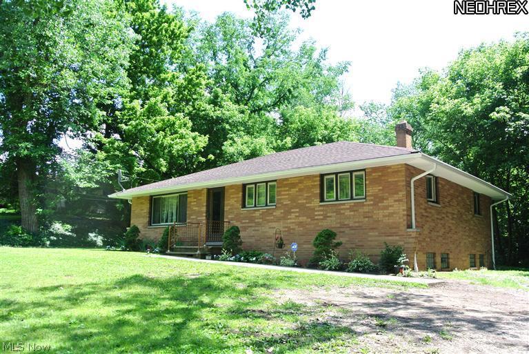 12804 Alexander Road Cleveland, OH 44125 - Photo 1 of 9 Gallery Image 1