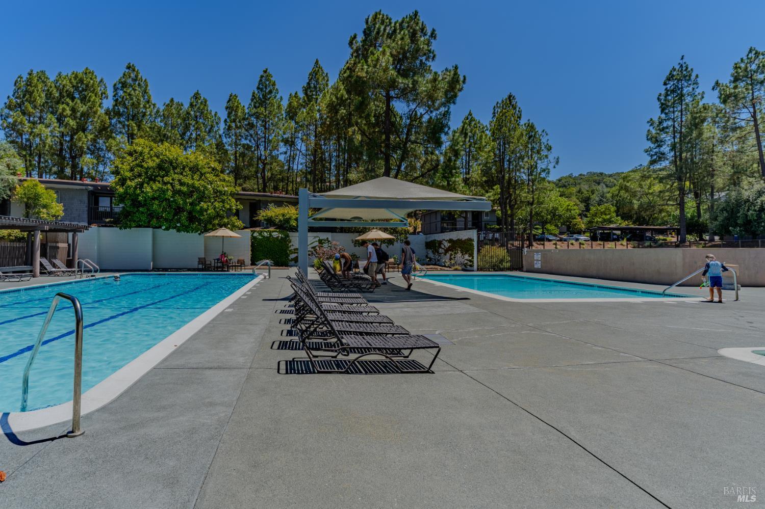 112 Surrey Lane San Rafael, CA 94903 - Photo 21 of 29