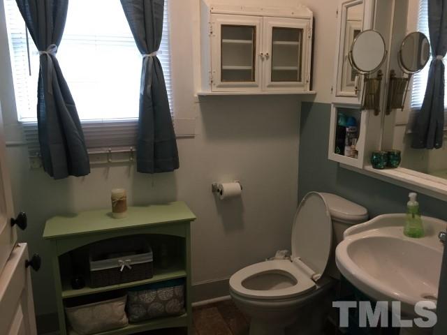 13 Bagwell Avenue Raleigh, NC 27607 - Photo 15 of 16