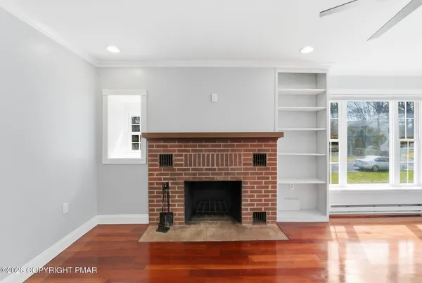 $2,200 | 138 Maple Avenue, East Stroudsburg, PA 18301
