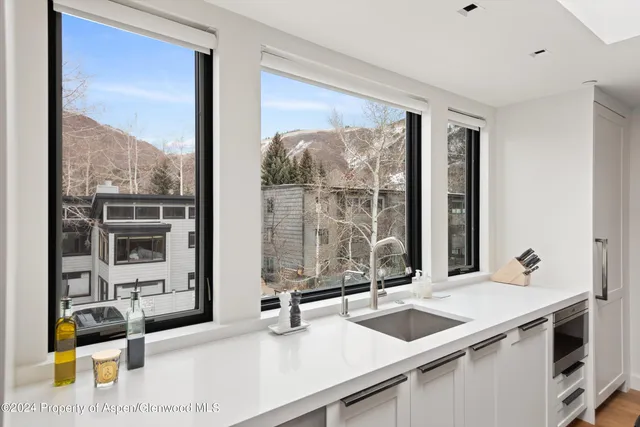 $82,500 | 708 East Hopkins Avenue, Aspen, CO 81611