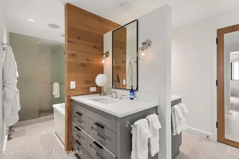 $82,500 | 708 East Hopkins Avenue, Aspen, CO 81611