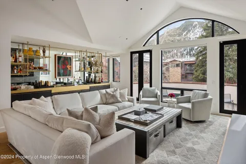 $82,500 | 708 East Hopkins Avenue, Aspen, CO 81611