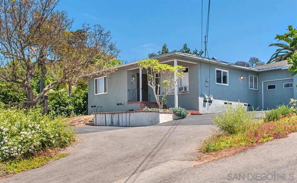 241 Knoll Road Vista, CA 92083 - Photo 1 of 3 Gallery Image 1