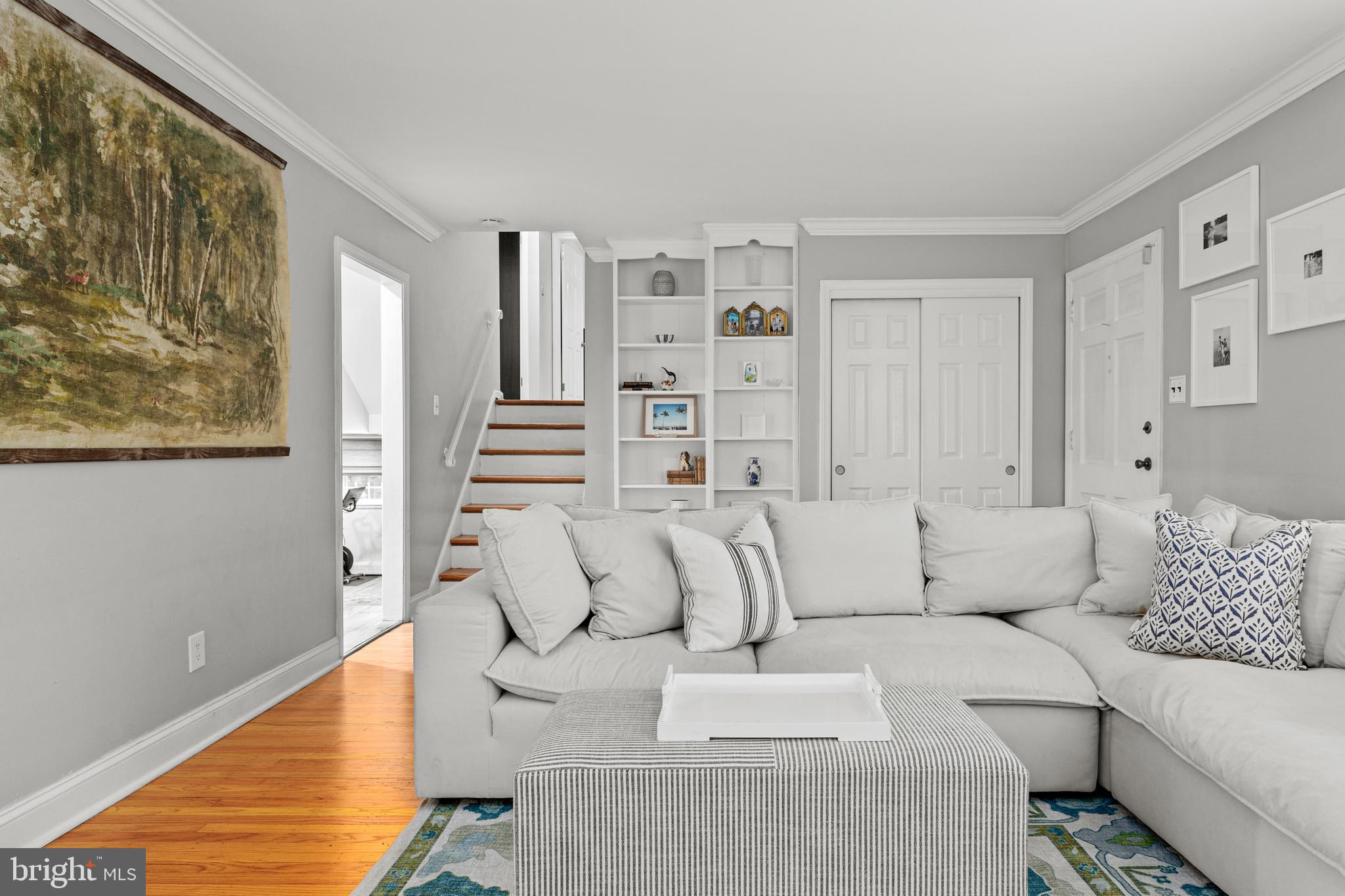 476 Upper Weadley Road Wayne, PA 19087 - Photo 12 of 45 a living room with furniture and wooden floor