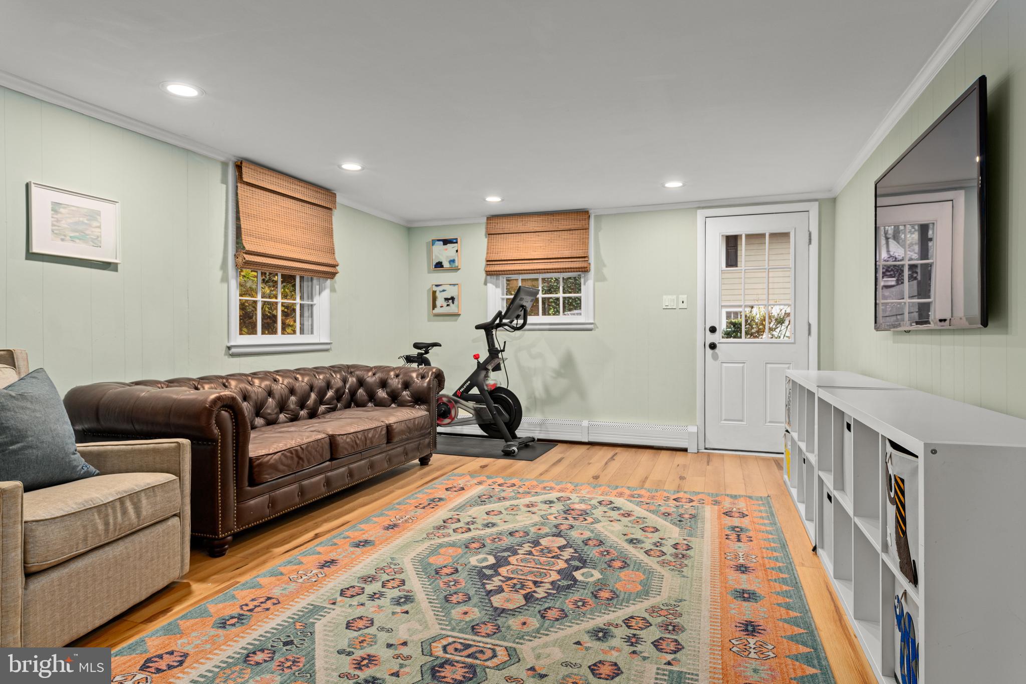 476 Upper Weadley Road Wayne, PA 19087 - Photo 35 of 45 a living room with furniture and a rug