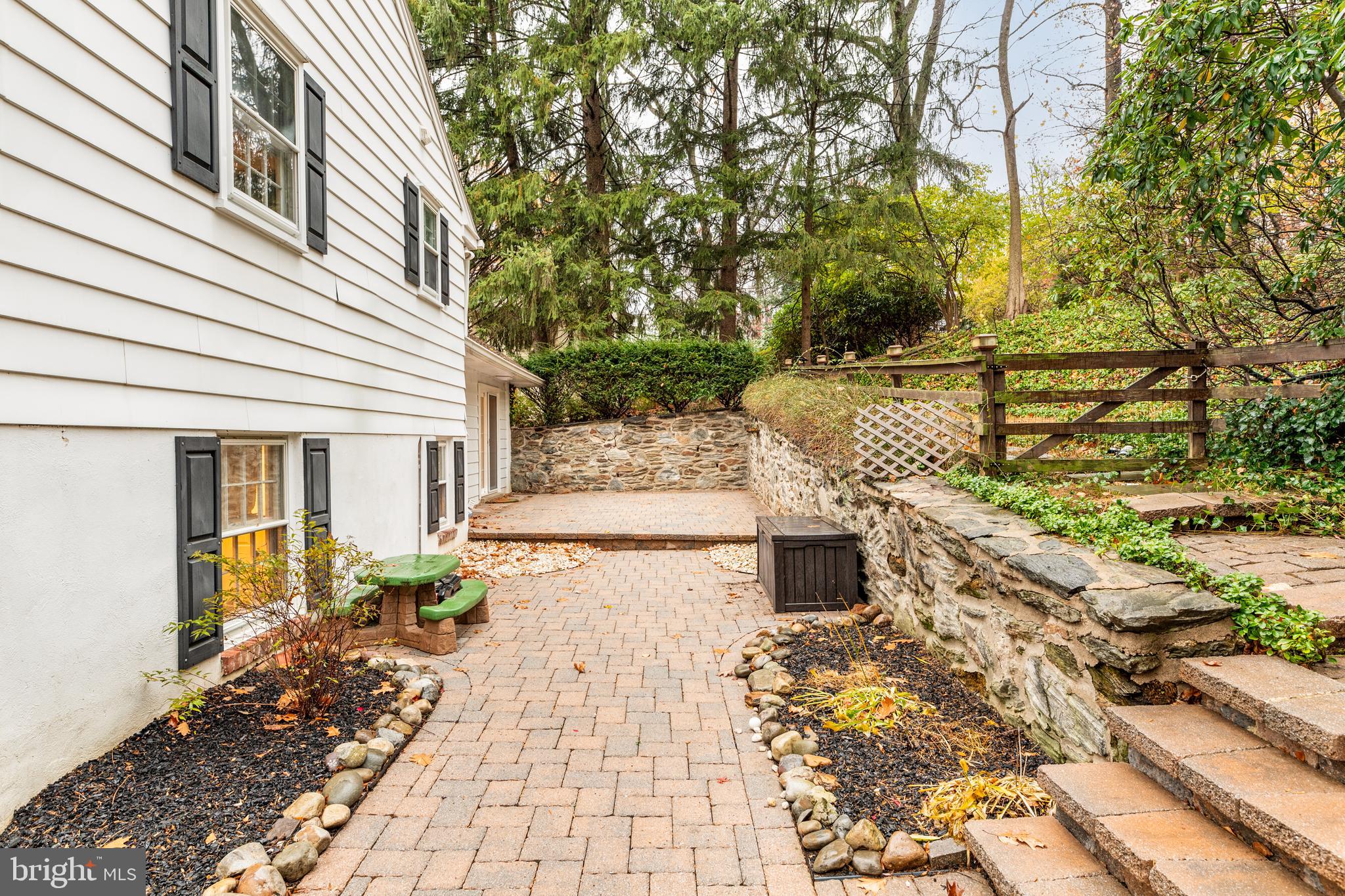 476 Upper Weadley Road Wayne, PA 19087 - Photo 40 of 45 a view of a yard and front view of a house