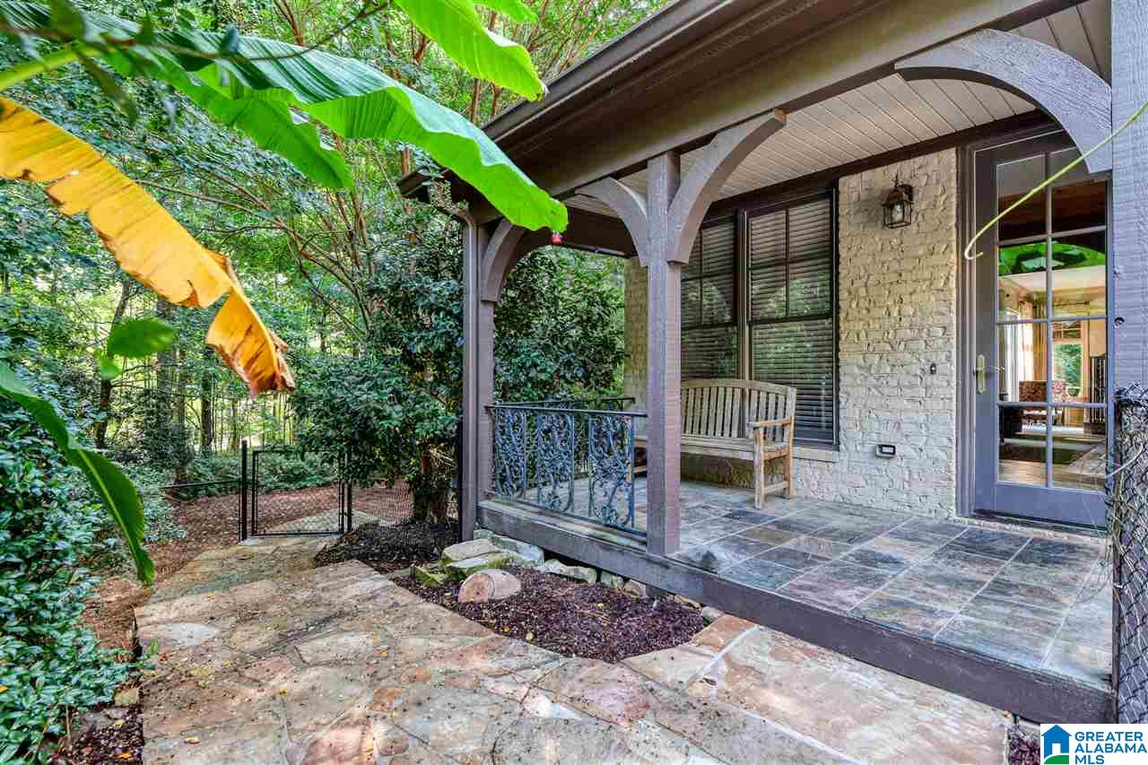 136 Oakmont Road Birmingham, AL 35244 - Photo 10 of 50