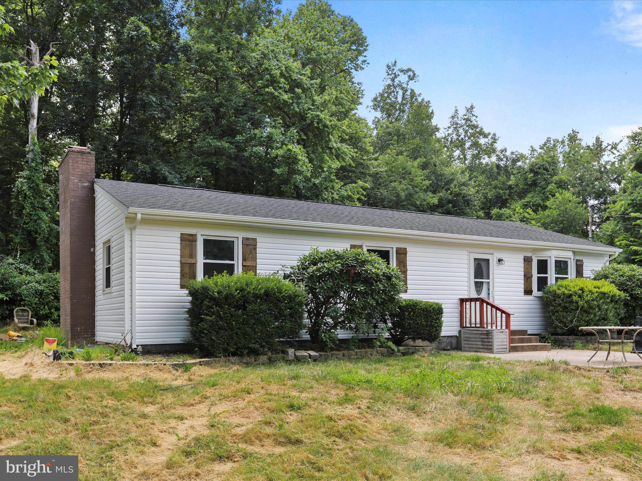 12090 Back Creek Valley Road Hedgesville, WV 25427 - Photo 2 of 33