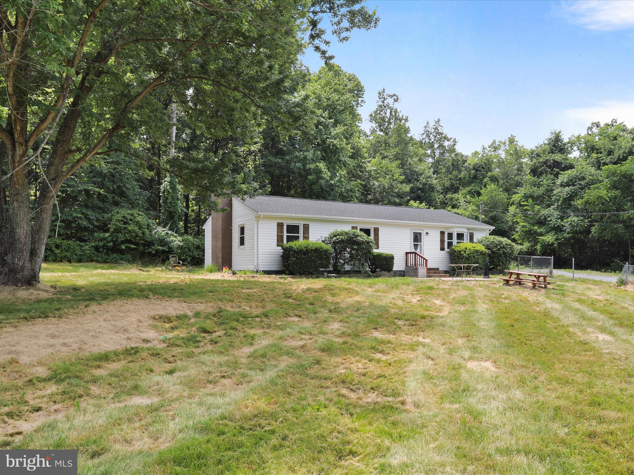 12090 Back Creek Valley Road Hedgesville, WV 25427 - Photo 3 of 33