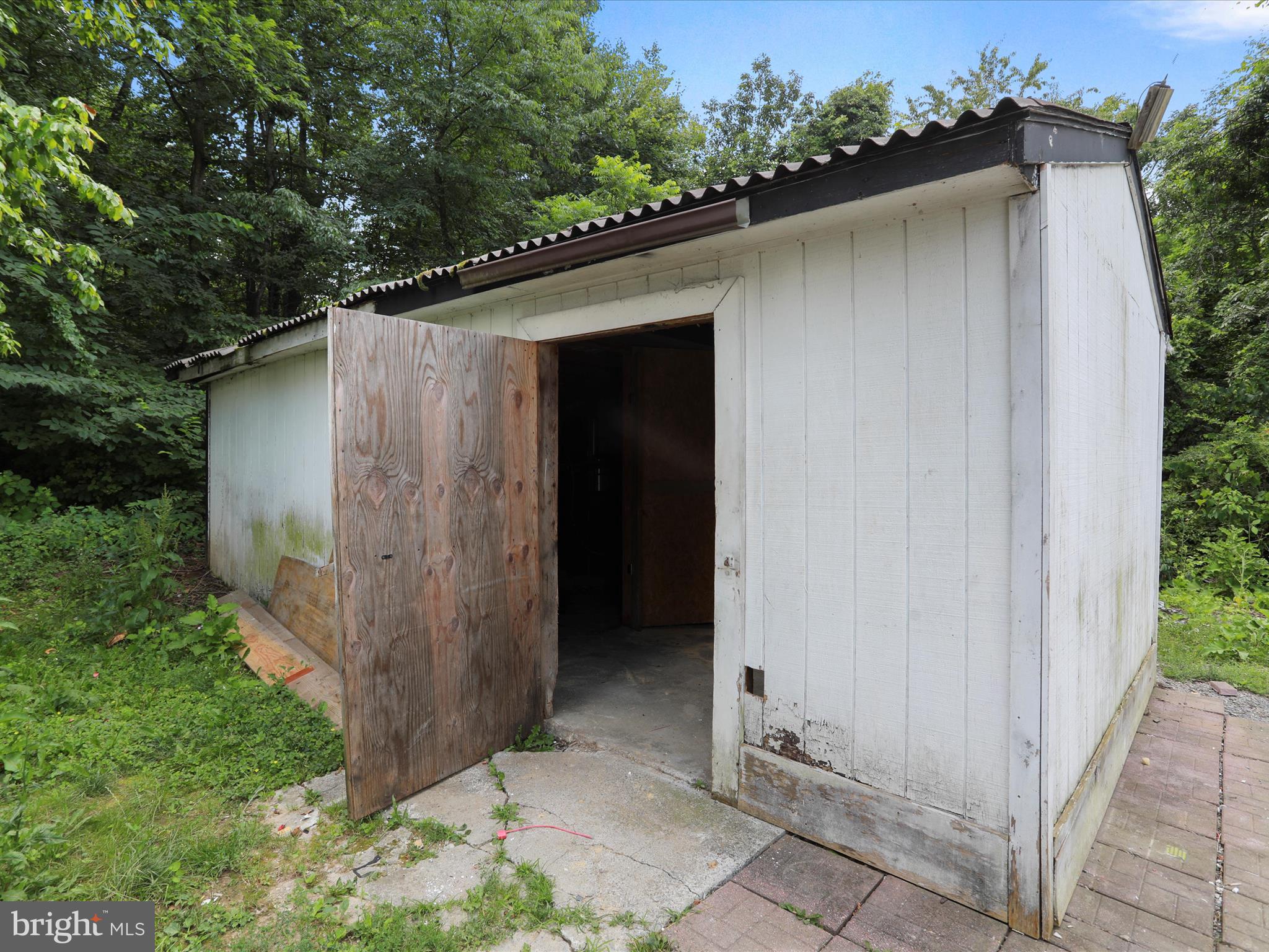 12090 Back Creek Valley Road Hedgesville, WV 25427 - Photo 31 of 33