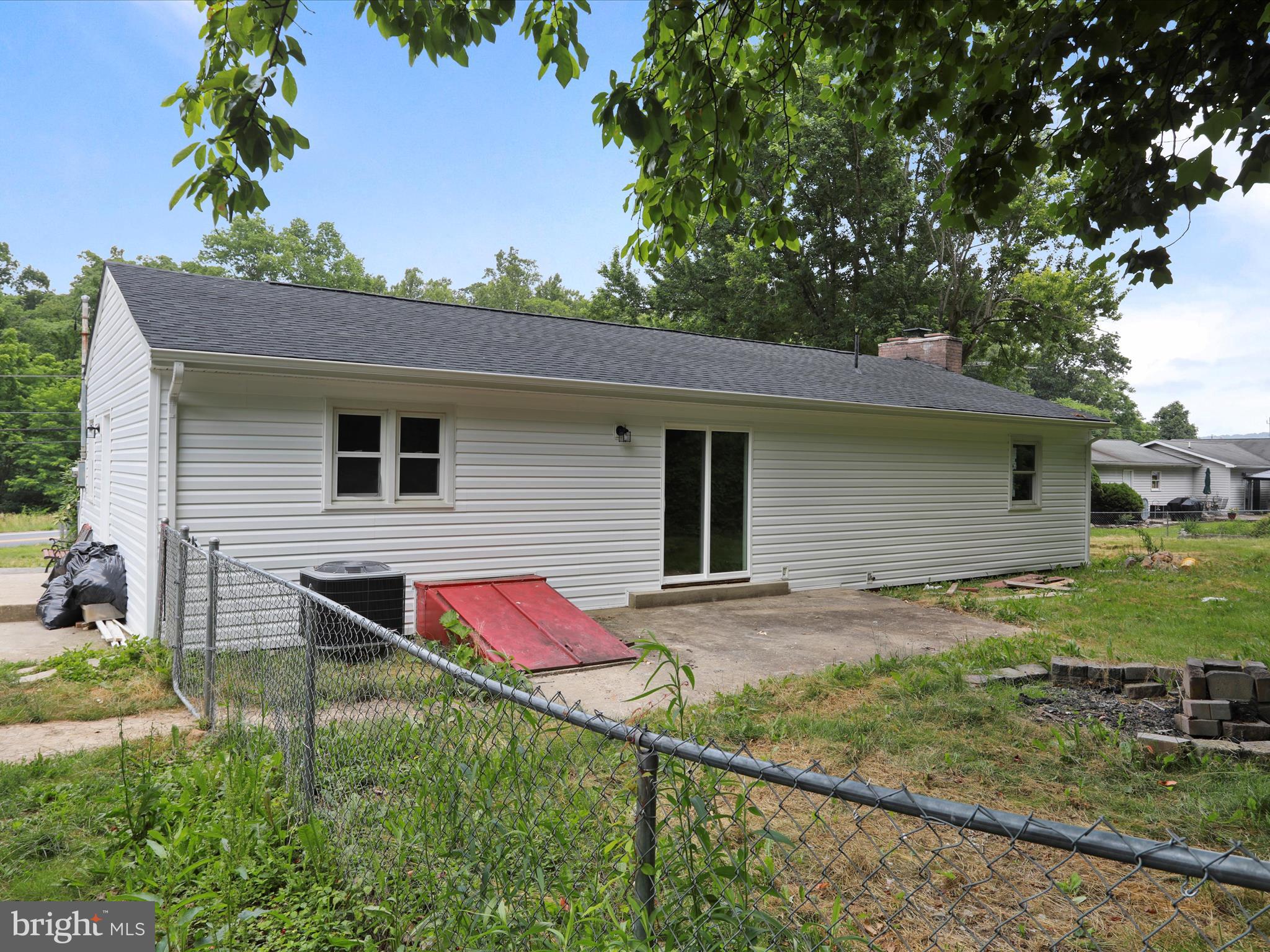 12090 Back Creek Valley Road Hedgesville, WV 25427 - Photo 32 of 33