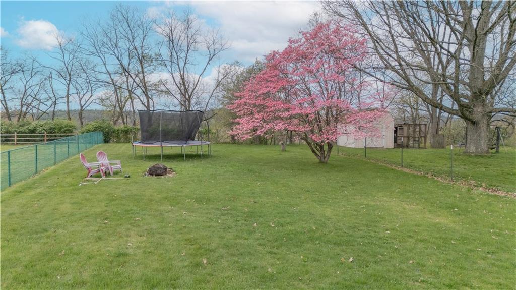 164-166 Lindsay Road Carnegie, PA 15106 - Photo 19 of 31 Gallery Image 19